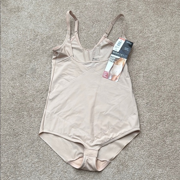 NWT Miraclesuit Open Bust Wonderful Edge Nude Beige Bodysuit Size 3XL - Picture 2 of 10